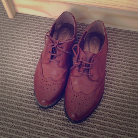 😄reduced🎁Forever 21 faux leather Baroque shoes