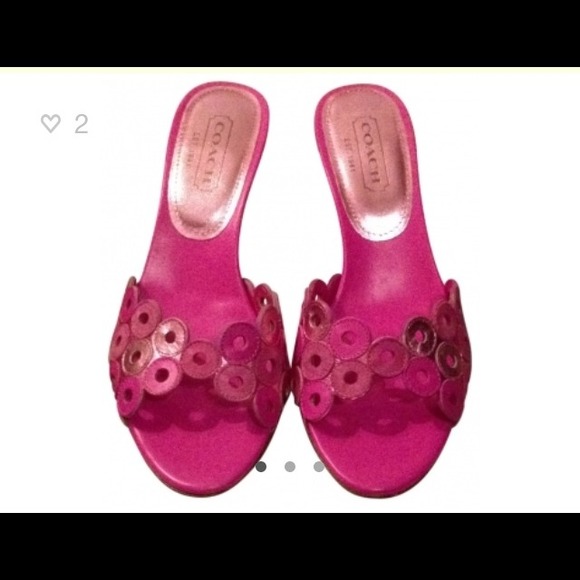 COACH HEELS