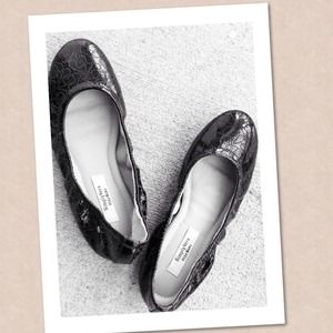 ~SOLD~ Vera Wang black patent flats