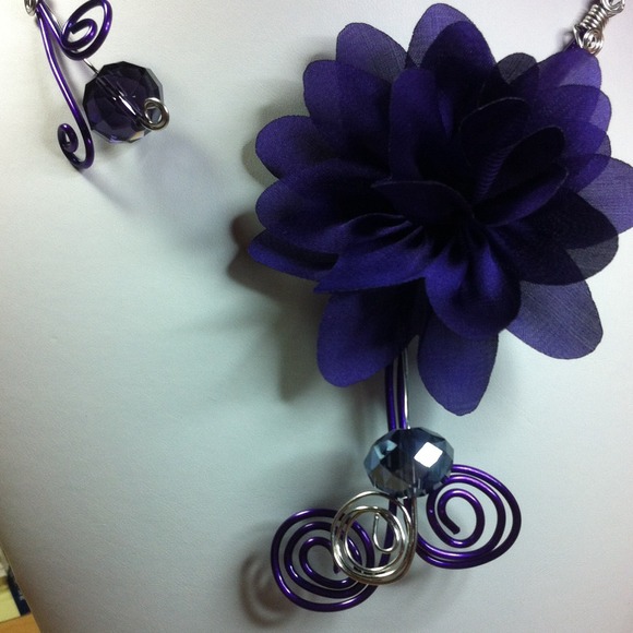 #05 SOLD... but can make you one...Stunning wire - Picture 3 of 4