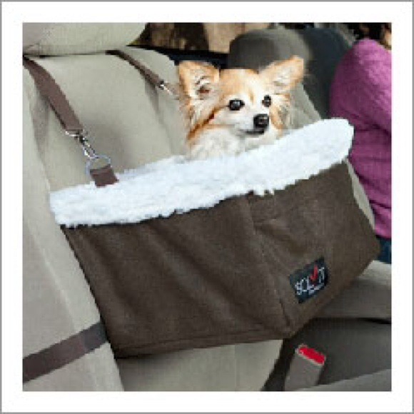 Medium Tagalong Pet Booster Seat