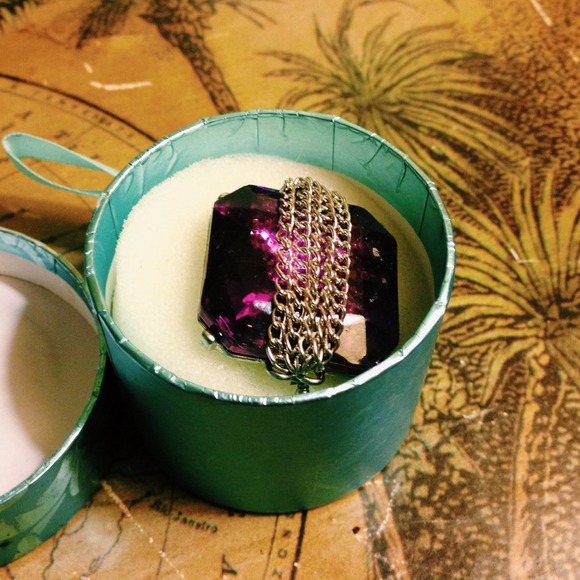Purple chain ring