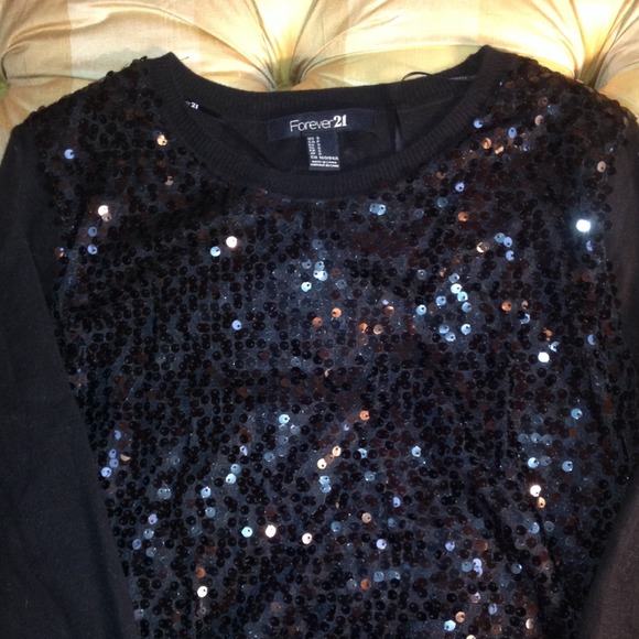 Black sequin sweater - Picture 2 of 2