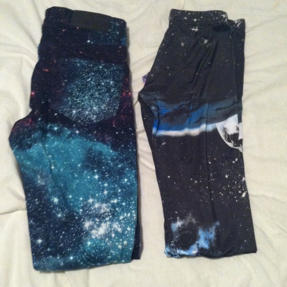 Jeans and leggings - Picture 1 of 4