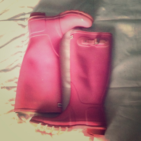 100% Authentic Pink Hunter "Rain boots''