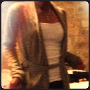 ⭐️GREY SWEATER WRAP⭐️