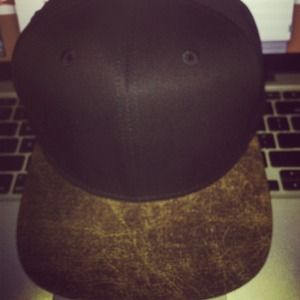 Vintage type SnapBack