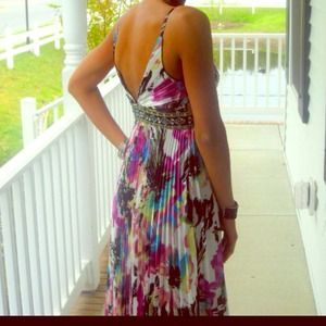 Tiffany size 2 prom gown beautiful pleats