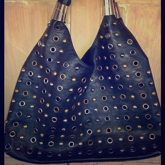 Black purse