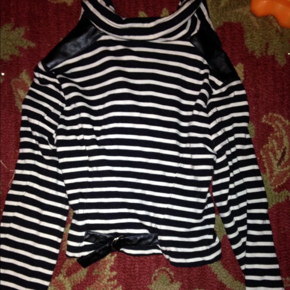 Allen B. Black and white jacket - Picture 2 of 2