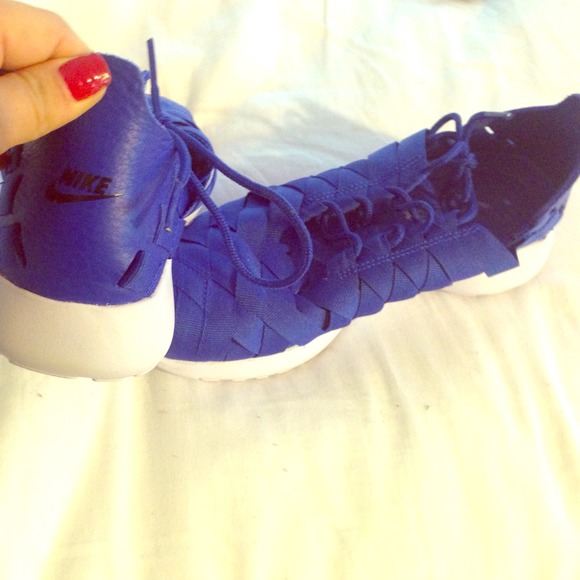 Nike free Woven