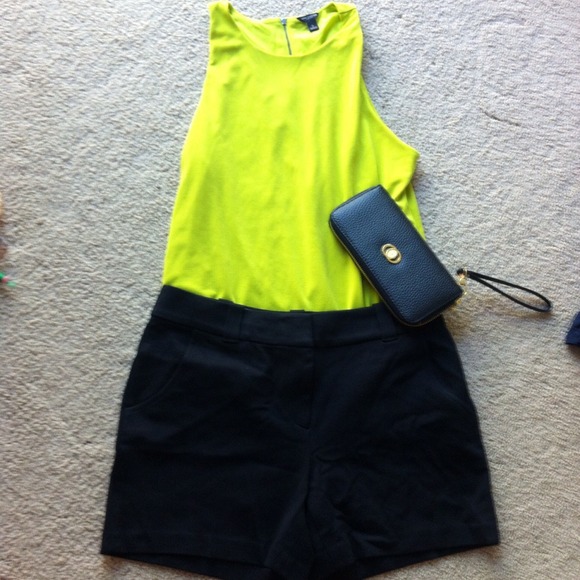 Short - Picture 3 of 3
