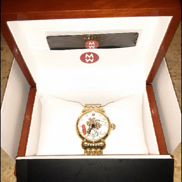 **SOLD**Authentic  Rare Michele Seaside collection - Picture 1 of 3