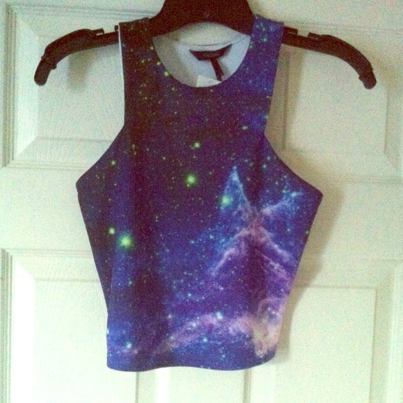 Galaxy top Pacsun