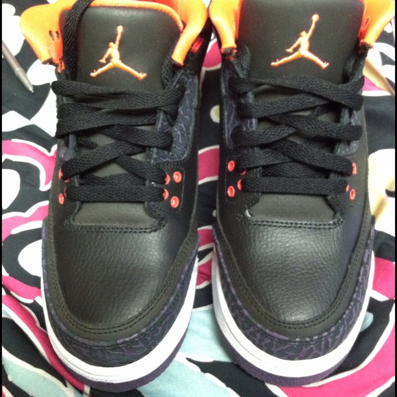 ❌❌❌sold !!!Nike Air Jordan 3 Retro black/ crimson