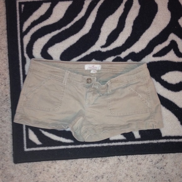 Hollister shorts!