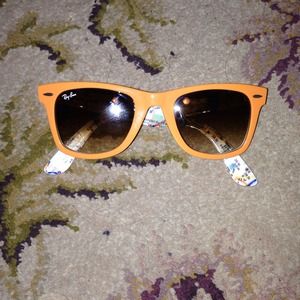 Authentic Ray Ban Wayfarers