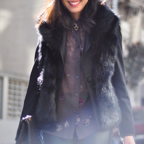 Jack by BB Dakota Black Faux Fur Vest (size S)