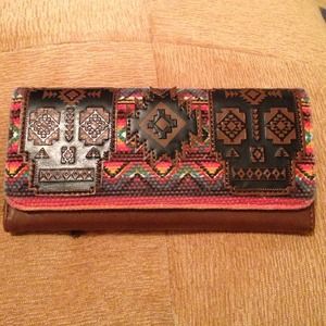 Aztec print wallet!