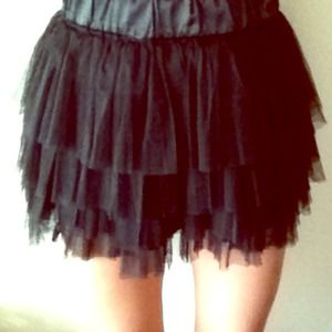 REDUCED 💕 Cute Four Tier Fashion Tutu Mini Skirt