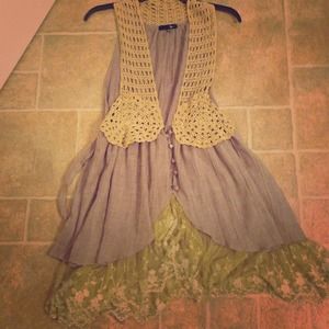 ⚡️reduced⚡️gorgeous vintage style top!