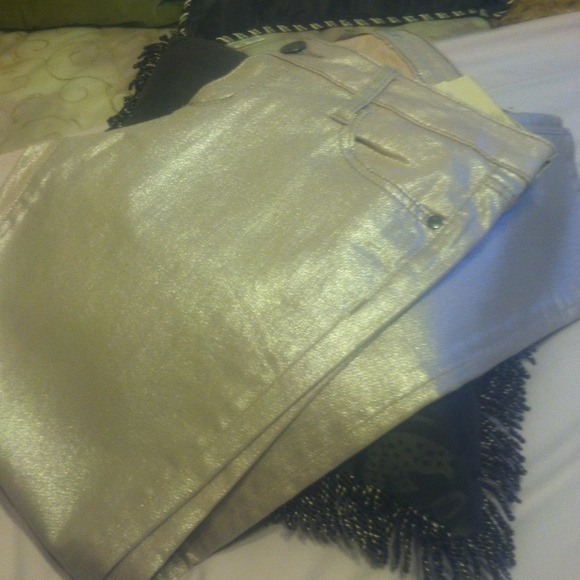 NWT Decree Super Skinny
