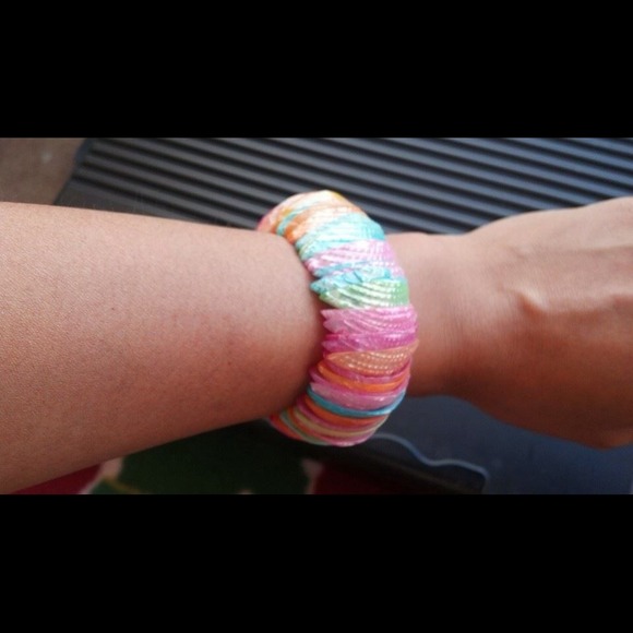 Seashell bracelet - Picture 3 of 4