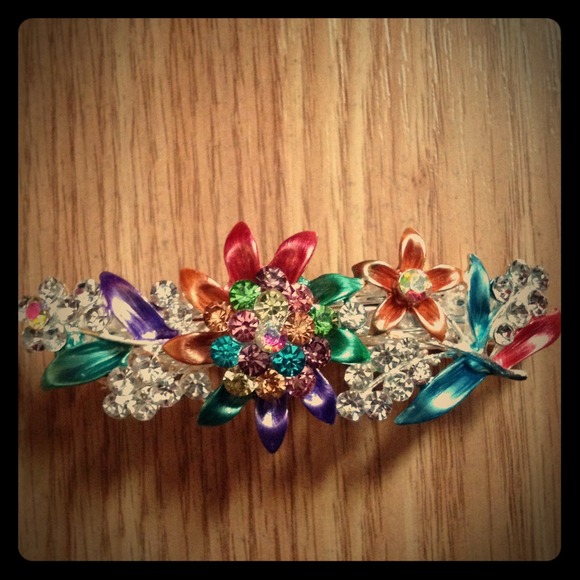Colorful flower hair clip