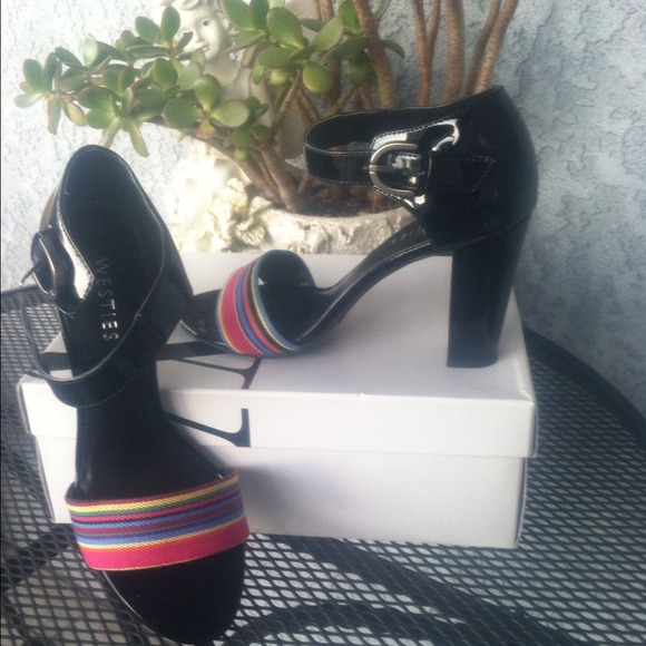 New Westies Pumps