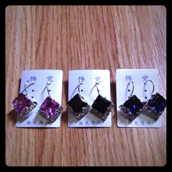 Purple, Black, and Sapphire diamond earrings