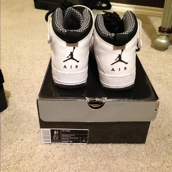 Air Jordan's fusion 10