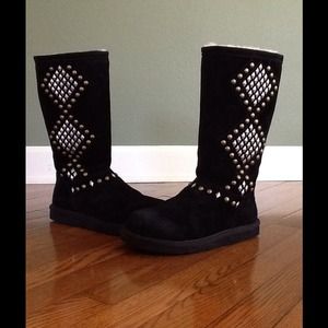 Limited Edition Black Studed Uggs Size 7  SALE