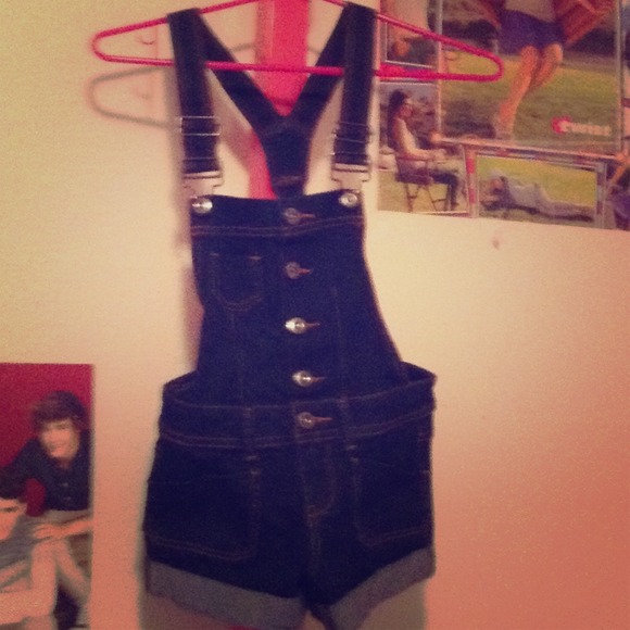 Forever 21 overall shorts