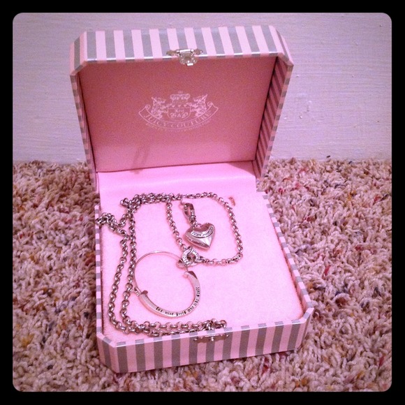 Juicy Couture silver tone charm catcher