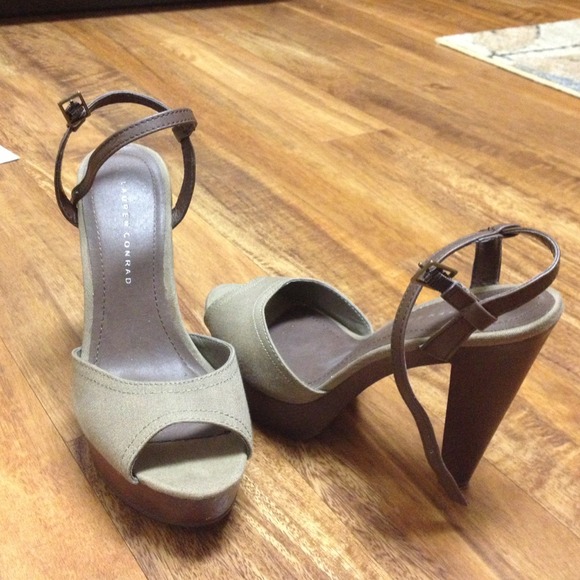 Lauren Conrad heels