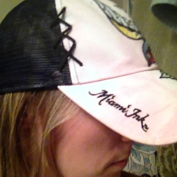 Hat - Picture 2 of 2