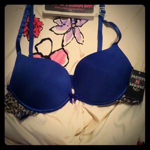 Blue & lace leopard bra