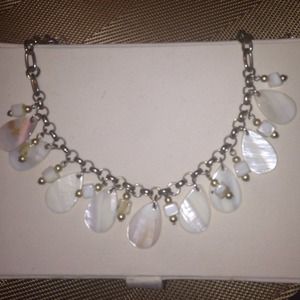 Pretty sea shell necklace