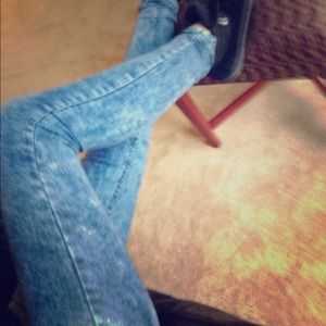 Acid Wash Skinny Jeans. NAME YOUR PRICE! :-)