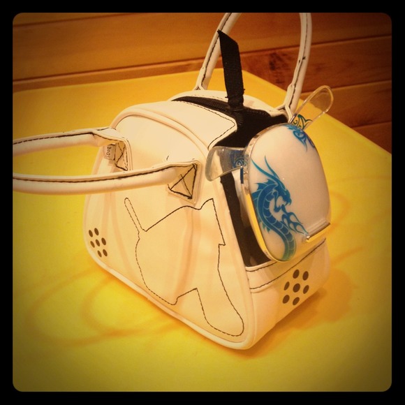 iDog and matching purse holder! Works perfectly!