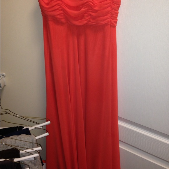 Faviana formal gown - Picture 2 of 4