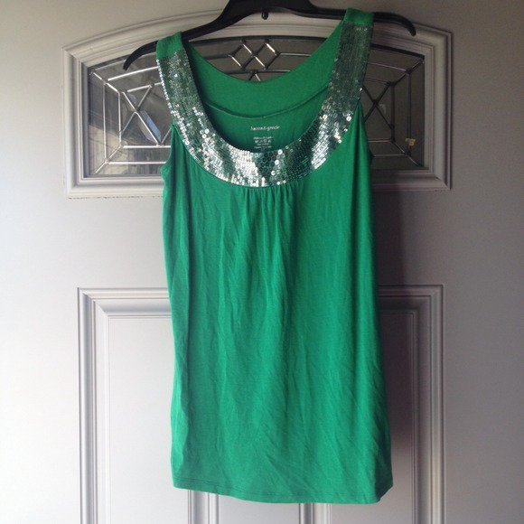 *SOLD* *Price cut** Cute bling sequined collar