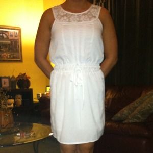 White sundress, excellent condition!