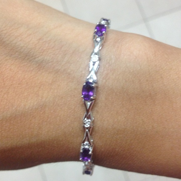 Silver 🚫⛔❌SOLD!   w/ amethyst real diamonds