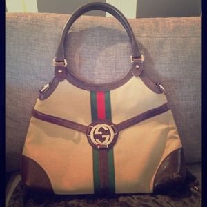 **SOLD TO FRIEND**Authentic Gucci bag