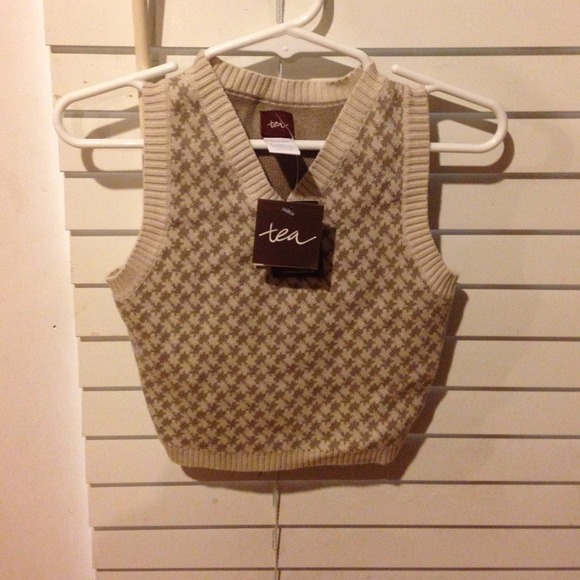 Tea collection vest