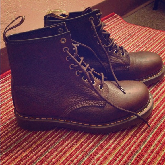 SOLD!!!!!! Brown Dr. Martens (NEW)