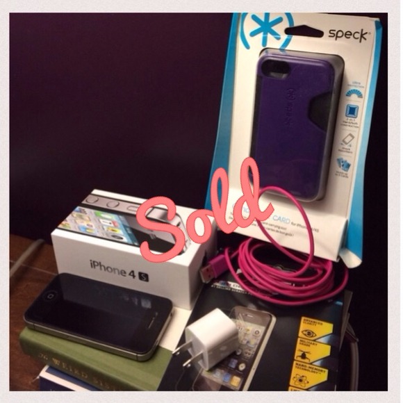 iPhone4s 16g with screen protector, charger  &case