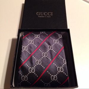 RESERVED! 👔Authentic GUCCI tie👔