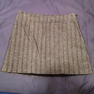 The Limited Black and White Herringbone Skirt